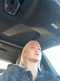 Bella-Tight — Stripchat recorded stream screenshot (04 Apr 2025)