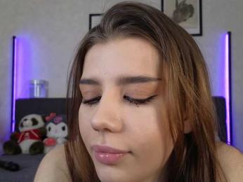 dolly-ll — Bongacams recorded stream image, 04.04.2025 13:50