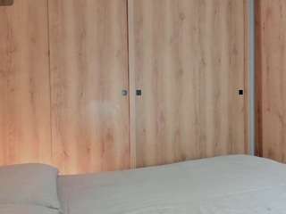 lauracriistina — Camsoda recorded stream screenshot (04 Apr 2025)