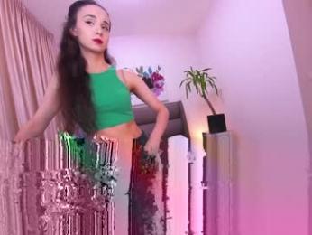 ehotlovea — Chaturbate recorded stream image, 04.04.2025 22:10