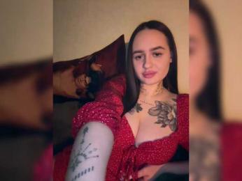 Italianka — Bongacams recorded stream screenshot (05 Apr 2025)