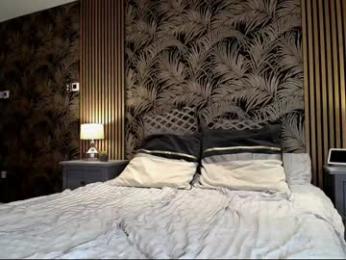 littlee33 — Chaturbate recorded stream image, 05.04.2025 20:10