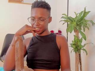 irisallen — Camsoda recorded stream screenshot (05 Apr 2025)