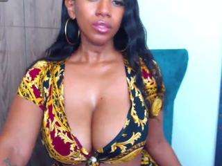 pinkceeleste — Camsoda recorded stream screenshot (06 Apr 2025)