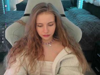 VikkiExtraCheese — Bongacams recorded stream image, 06.04.2025 09:20