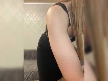 KitFox — Bongacams recorded stream screenshot (06 Apr 2025)