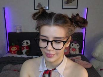 dolly-ll — Bongacams recorded stream image, 06.04.2025 13:20