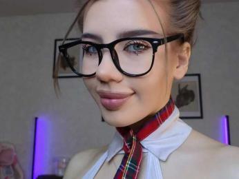 dolly-ll — Bongacams recorded stream image, 06.04.2025 13:20