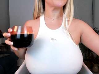 annwill — Camsoda recorded stream image, 07.04.2025 01:10