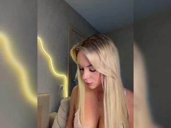 Mila-m — Bongacams recorded stream image, 07.04.2025 16:20
