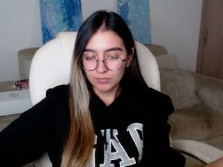 alexyferrer — Camsoda recorded stream image, 07.04.2025 22:40
