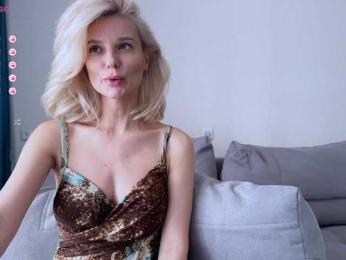 -Molly- — Bongacams recorded stream image, 08.04.2025 05:10