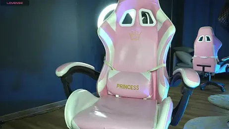 Cherrysweett — Stripchat recorded stream screenshot (08 Apr 2025)