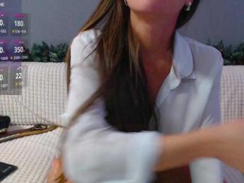 Icehotangel — Bongacams recorded stream screenshot (04 Feb 2025)