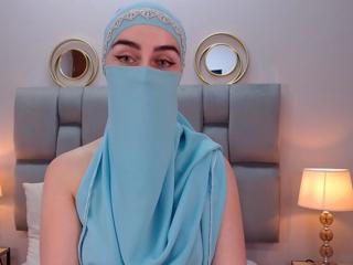 Aliah Manzur — Flirt4free recorded stream screenshot (08 Apr 2025)