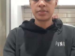 carmensindiego — Camsoda recorded stream image, 09.04.2025 16:50