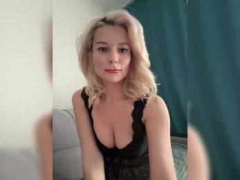 -Molly- — Bongacams recorded stream image, 05.02.2025 03:00
