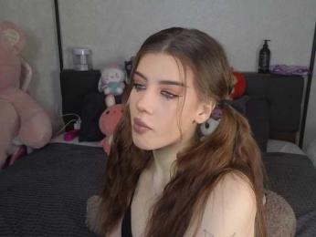 dolly-ll — Bongacams recorded stream image, 10.04.2025 13:30