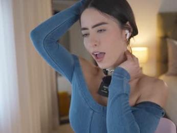 emyii — Chaturbate recorded stream image, 10.04.2025 20:30