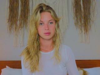 Emma Wilde — Flirt4free recorded stream image, 11.04.2025 04:30
