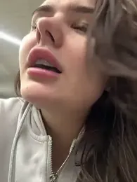 NikaMur — Stripchat recorded stream screenshot (05 Feb 2025)