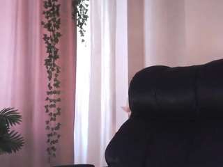milkybunny — Camsoda recorded stream image, 11.04.2025 05:10