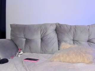 alanajoness — Camsoda recorded stream image, 11.04.2025 07:00