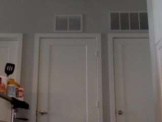theiconicone — Camsoda recorded stream image, 11.04.2025 15:50
