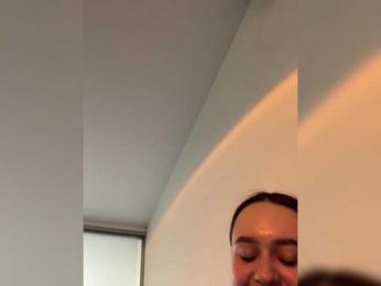 Italianka — Bongacams recorded stream screenshot (11 Apr 2025)