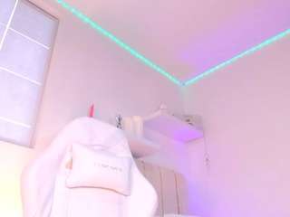 pamela-white — Camsoda recorded stream image, 11.04.2025 20:00