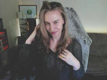 Adamova_Eva — Bongacams recorded stream screenshot (11 Apr 2025)