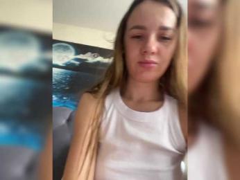 -Sexy_Hot_Angel- — Bongacams recorded stream screenshot (12 Apr 2025)