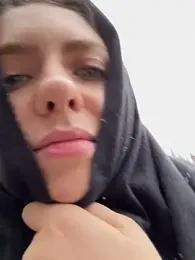 MariiD — Stripchat recorded stream image, 12.04.2025 07:00