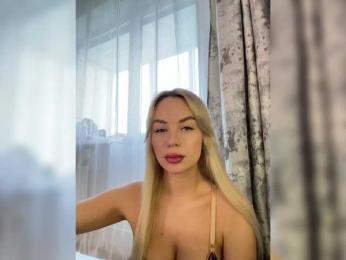 Mila-m — Bongacams recorded stream image, 12.04.2025 13:10