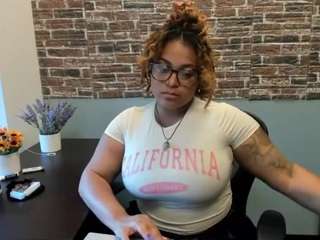 nastyylondon — Camsoda recorded stream screenshot (12 Apr 2025)