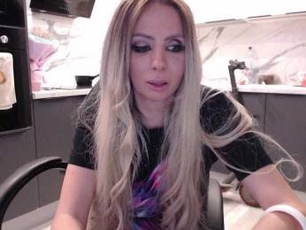 blondalina — Bongacams recorded stream image, 12.04.2025 19:10