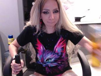 blondalina — Bongacams recorded stream image, 12.04.2025 19:10