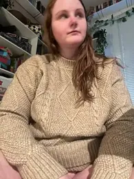GingerSnap33 — Stripchat recorded stream image, 12.04.2025 23:30