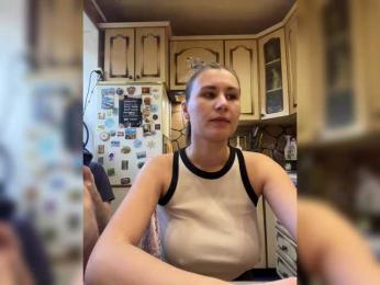 _Magic_ — Bongacams recorded stream image, 13.04.2025 09:20