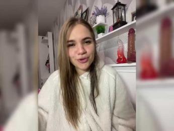 -Tiki-Riki- — Bongacams recorded stream image, 13.04.2025 16:20