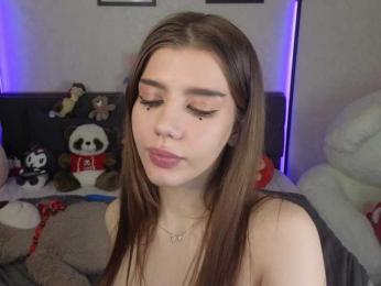 dolly-ll — Bongacams recorded stream image, 13.04.2025 13:30