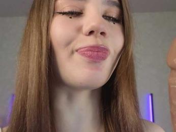 dolly-ll — Bongacams recorded stream image, 13.04.2025 13:30