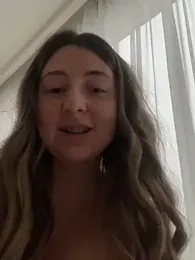 curvyflawless — Stripchat recorded stream screenshot (14 Apr 2025)