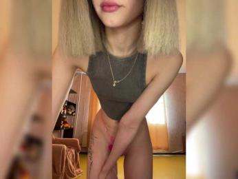 AnnaSissi — Bongacams recorded stream image, 14.04.2025 13:20