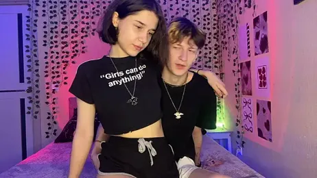 baby_lesi — Stripchat recorded stream image, 14.04.2025 15:00