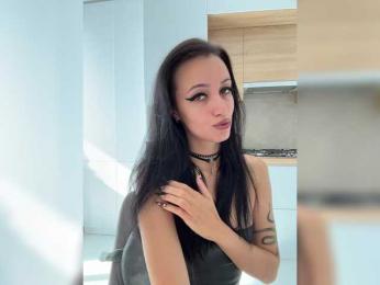 -SATIVA- — Bongacams recorded stream image, 15.04.2025 05:50