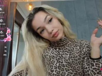sassyt33n — Chaturbate recorded stream image, 15.04.2025 07:30