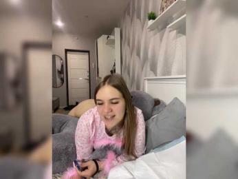 -Tiki-Riki- — Bongacams recorded stream image, 15.04.2025 15:00