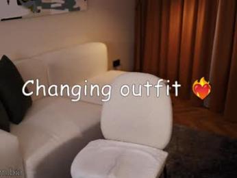 _hidden_gem_ — Chaturbate recorded stream image, 15.04.2025 17:20