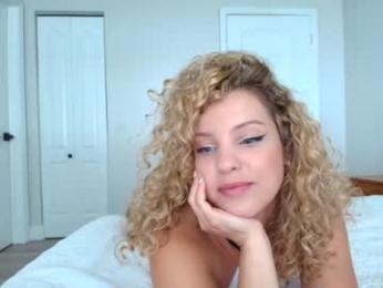 theislandgirl — Chaturbate recorded stream image, 16.04.2025 17:00